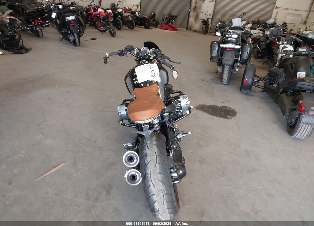2019 BMW R NINE T VIN: WB10J0306KZ699123