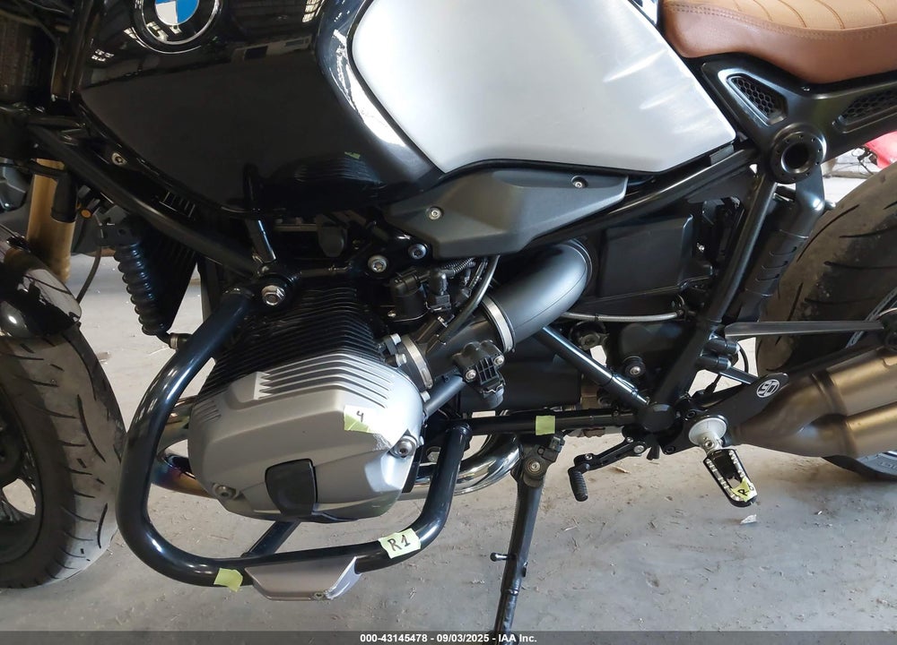 2019 BMW R NINE T VIN: WB10J0306KZ699123