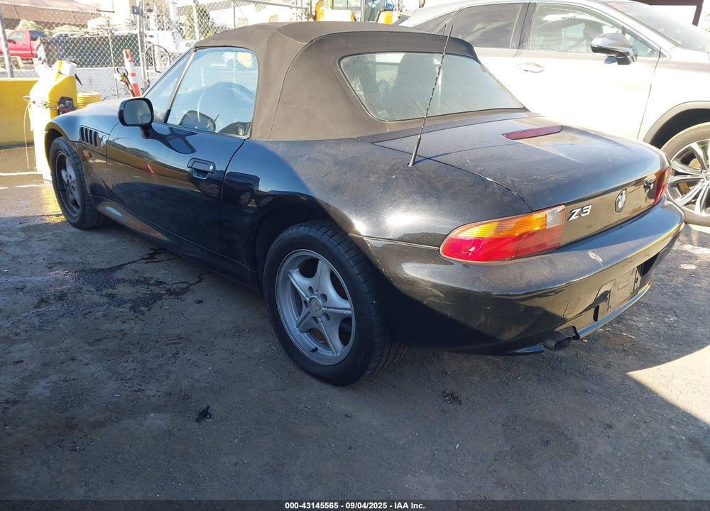 1998 BMW Z3 1.9 VIN: 4USCH7339WLD16781