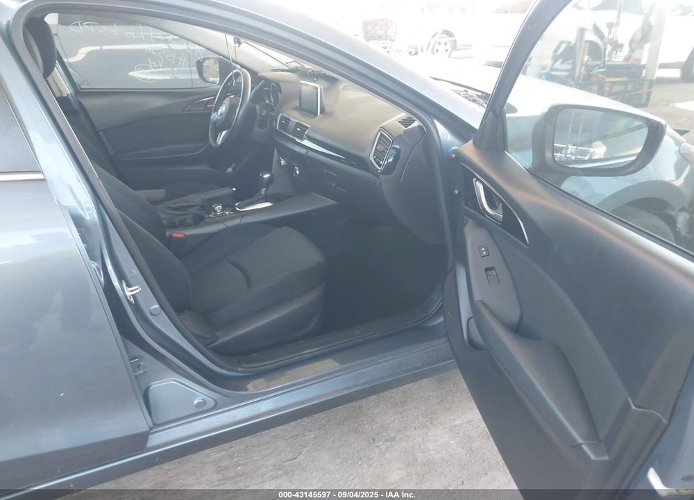 2015 MAZDA 3 VIN: 3MZBM1L72FM161688