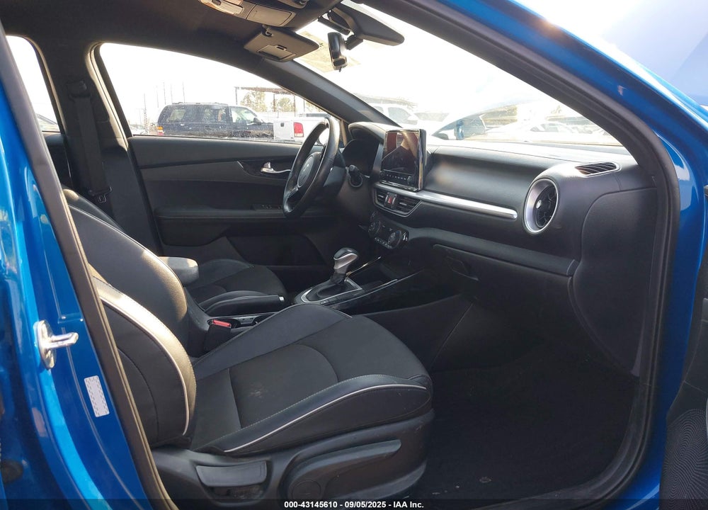 2023 KIA FORTE VIN: 3KPF54AD2PE673555
