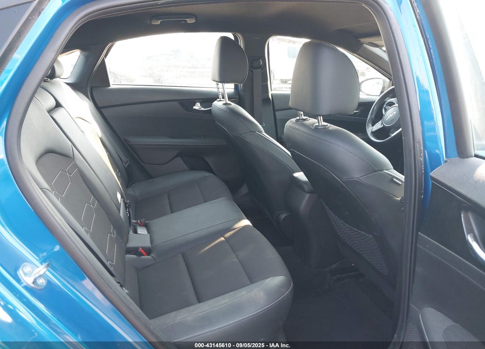 2023 KIA FORTE VIN: 3KPF54AD2PE673555
