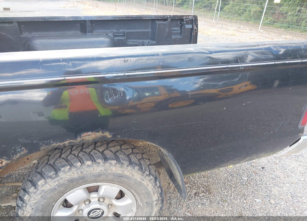 2000 NISSAN FRONTIER XE VIN: 1N6DD26S8YC422566