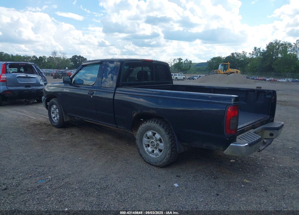 2000 NISSAN FRONTIER XE VIN: 1N6DD26S8YC422566