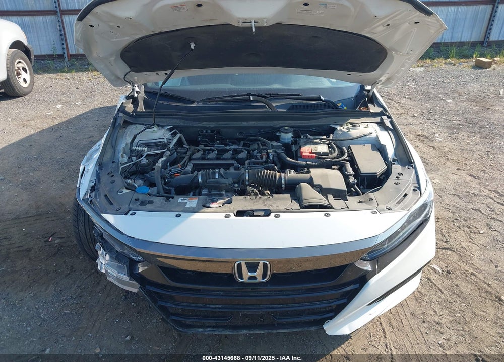 2018 HONDA ACCORD VIN: 1HGCV1F35JA077143
