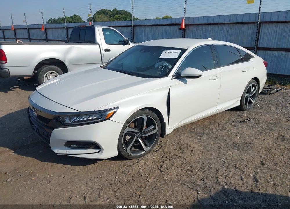 2018 HONDA ACCORD VIN: 1HGCV1F35JA077143