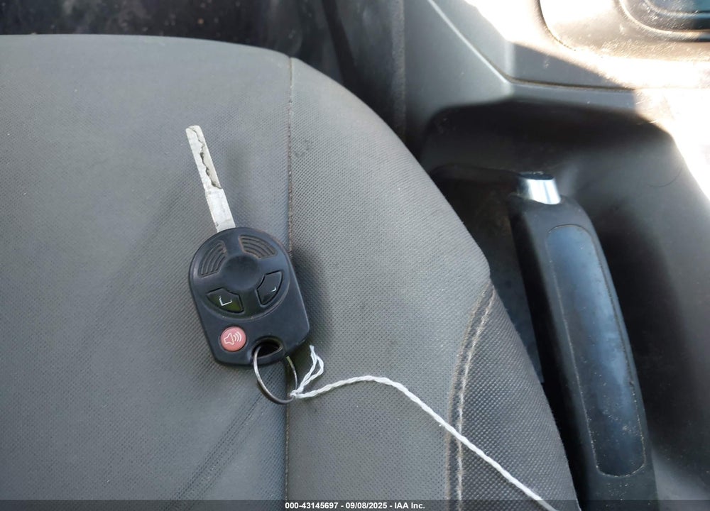 2016 FORD ESCAPE VIN: 1FMCU0GX5GUB97038