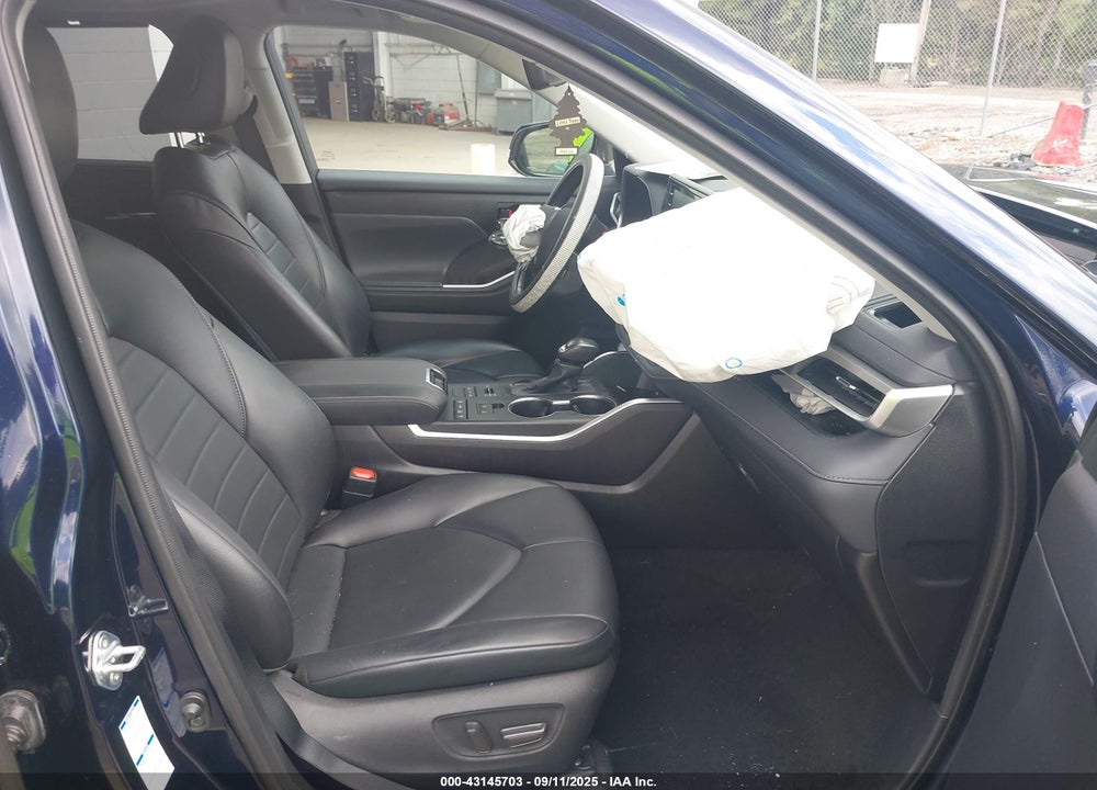 2021 TOYOTA HIGHLANDER VIN: 5TDGZRBH9MS558251