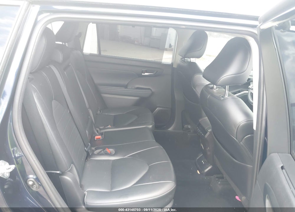 2021 TOYOTA HIGHLANDER VIN: 5TDGZRBH9MS558251