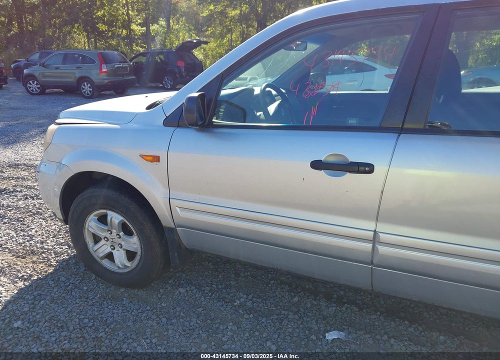 2006 HONDA PILOT VIN: 2HKYF181X6H564092