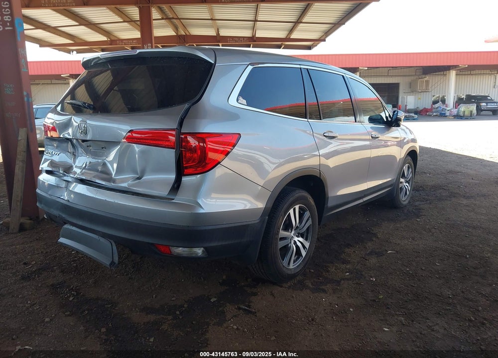 2018 HONDA PILOT VIN: 5FNYF5H55JB031875