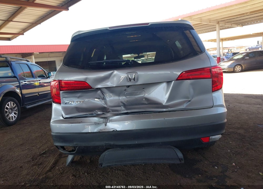 2018 HONDA PILOT VIN: 5FNYF5H55JB031875