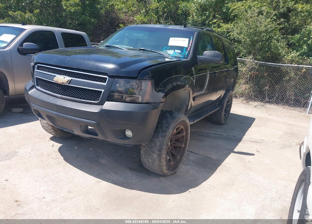 2007 CHEVROLET TAHOE LT VIN: 1GNFC13007R110837