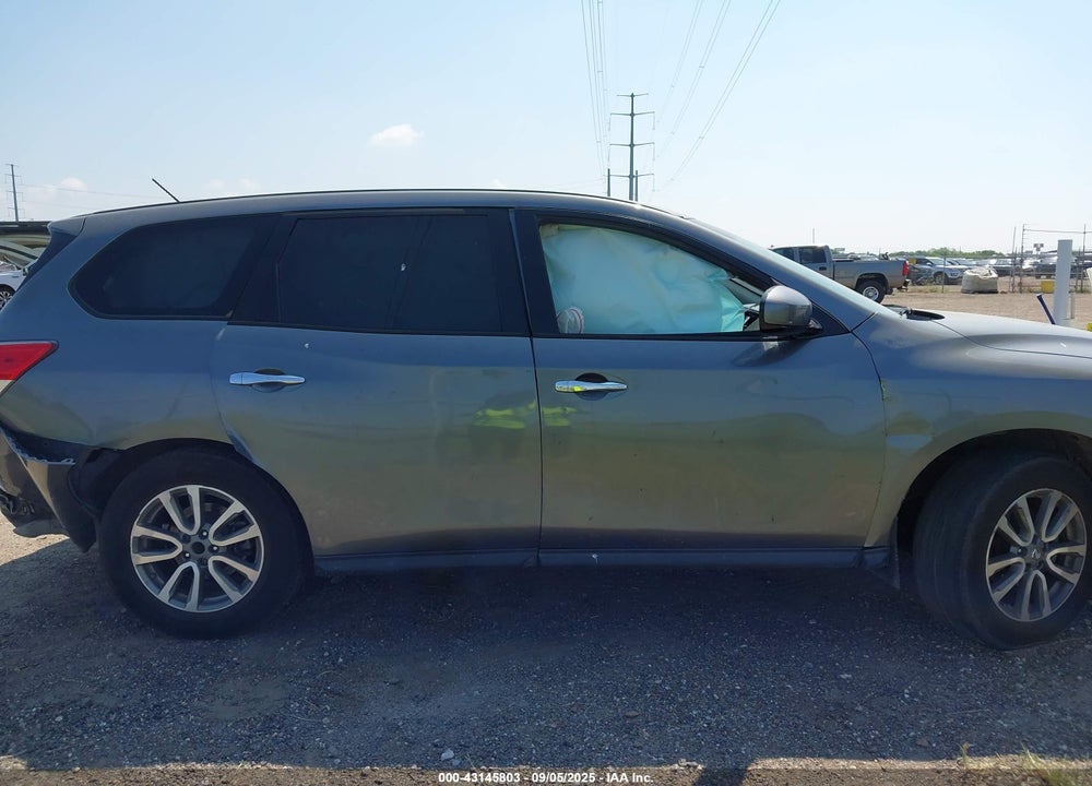 2015 NISSAN PATHFINDER VIN: 5N1AR2MN8FC643016