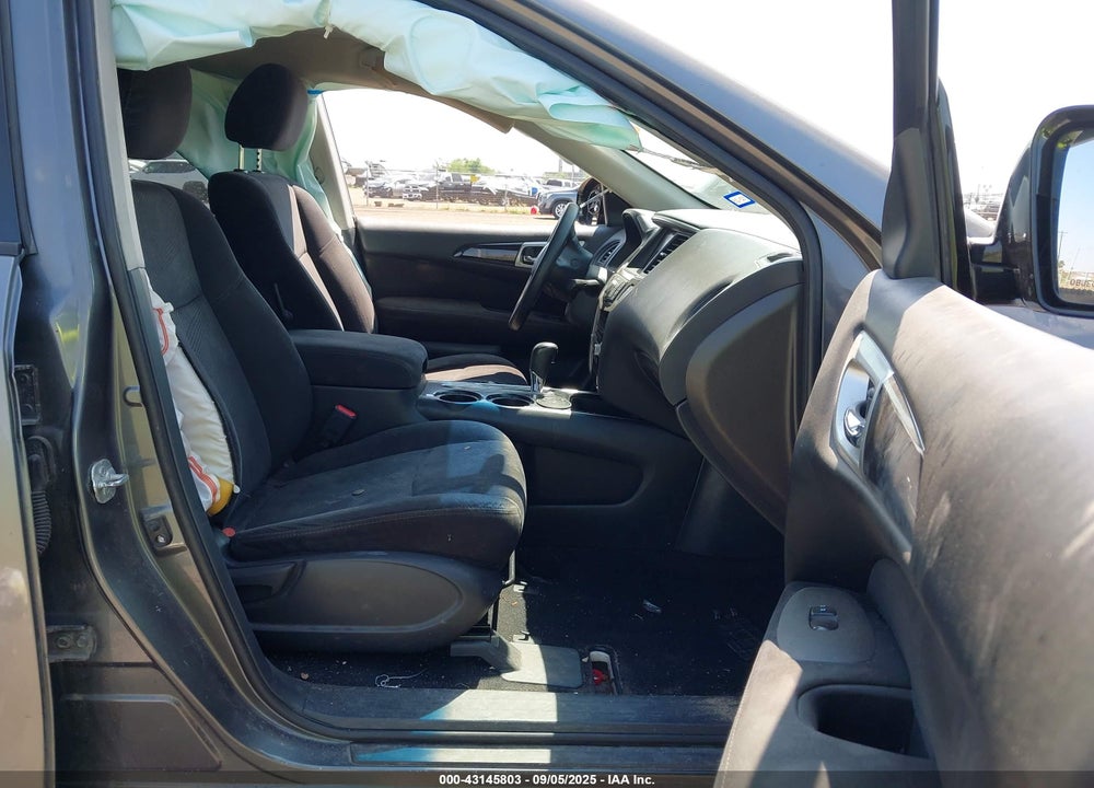 2015 NISSAN PATHFINDER VIN: 5N1AR2MN8FC643016