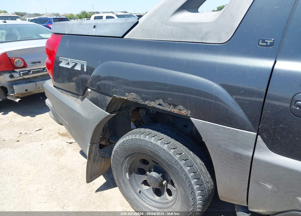 2005 CHEVROLET AVALANCHE 1500 Z71 VIN: 3GNEK12Z65G268322