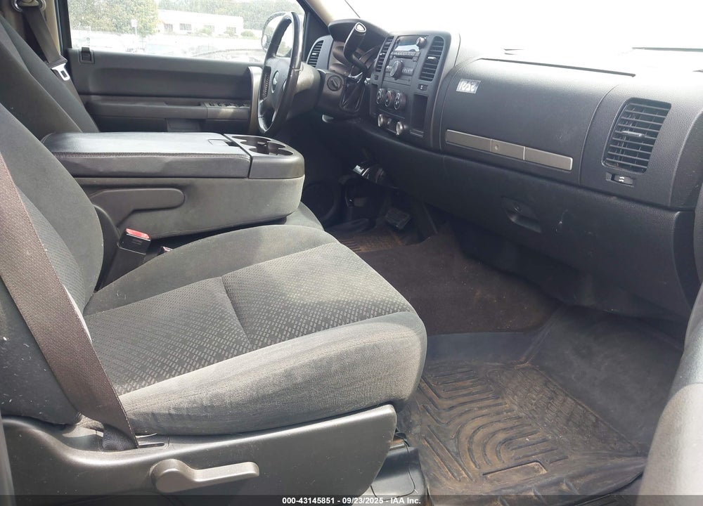 2008 CHEVROLET SILVERADO 1500 LT1 VIN: 3GCEC13C98G132383