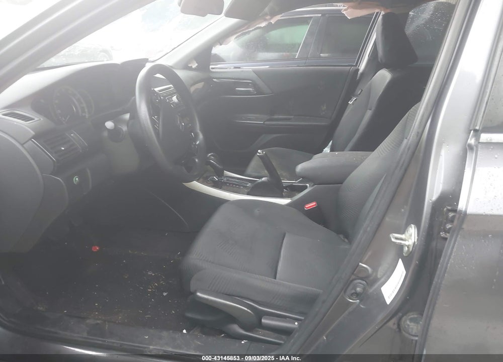 2016 HONDA ACCORD VIN: 1HGCR2F38GA155630
