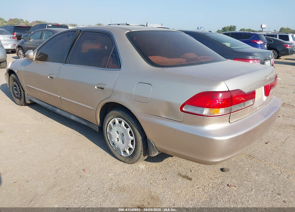 2001 HONDA ACCORD 2.3 LX VIN: 1HGCG56401A148713