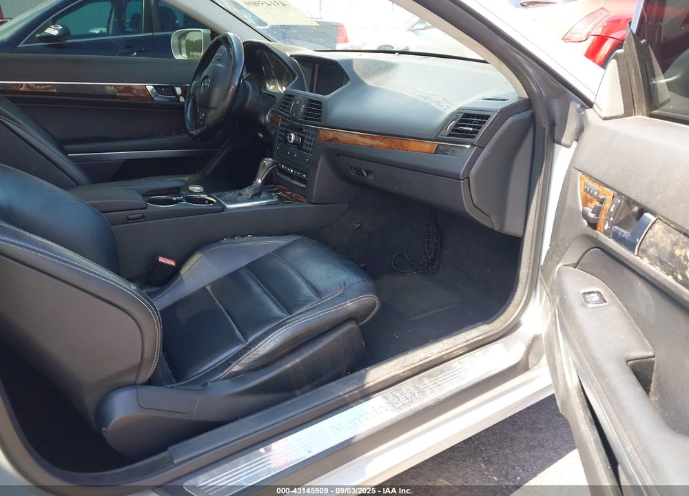2010 MERCEDES-BENZ E-CLASS VIN: WDDKJ5GB4AF016636