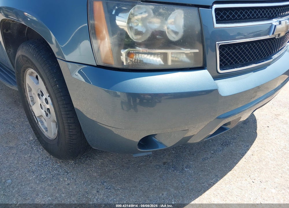 2009 CHEVROLET TAHOE VIN: 1GNFC13C09R272836