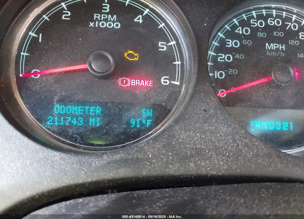 2009 CHEVROLET TAHOE VIN: 1GNFC13C09R272836