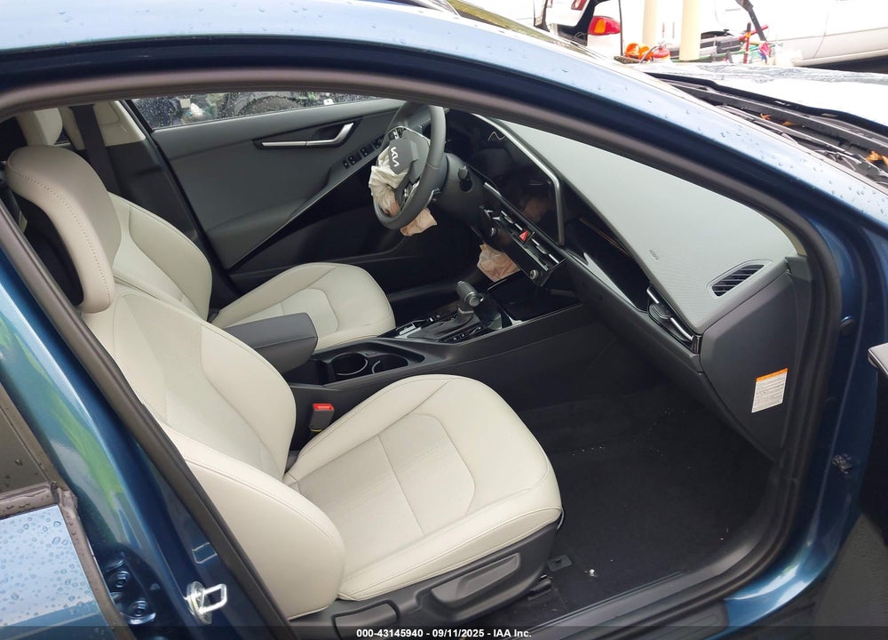 2025 KIA NIRO VIN: KNDCR3LE8S5275049