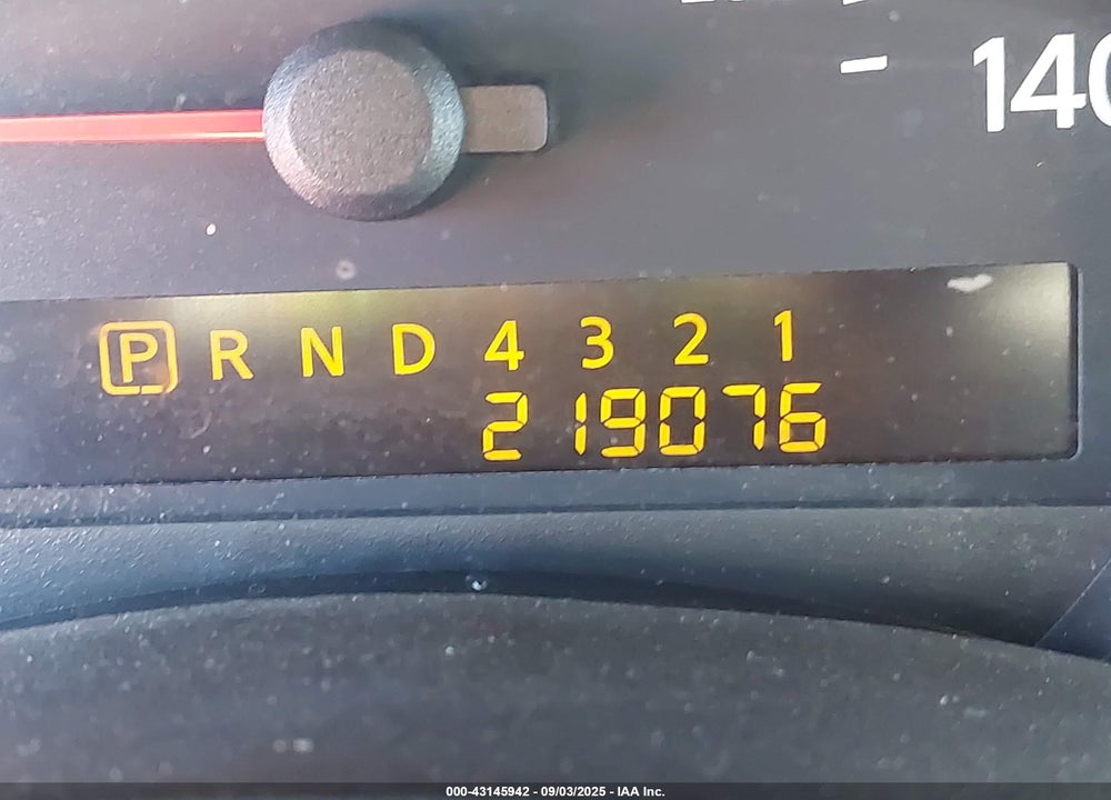2005 NISSAN TITAN SE VIN: 1N6BA07A05N572097