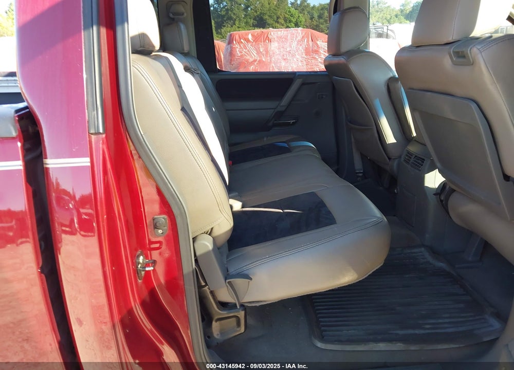 2005 NISSAN TITAN SE VIN: 1N6BA07A05N572097