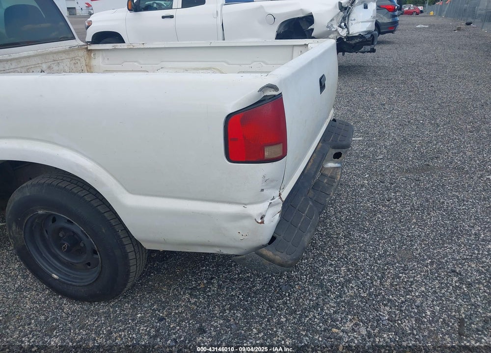 2003 CHEVROLET S-10 VIN: 1GCCS14H738274217
