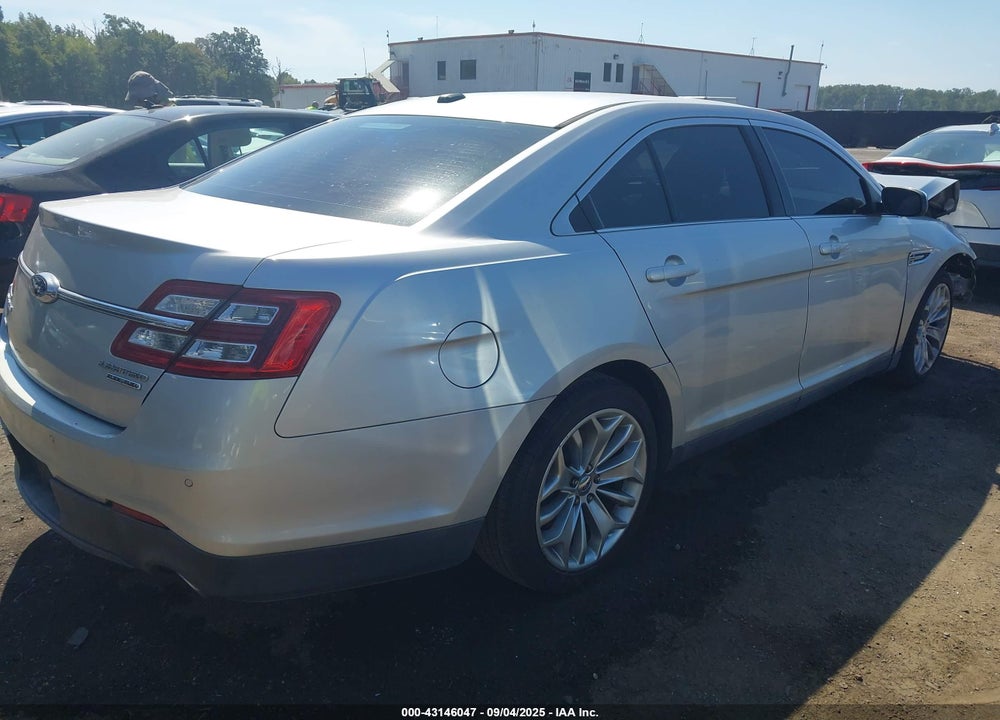 2013 FORD TAURUS VIN: 1FAHP2F83DG209825