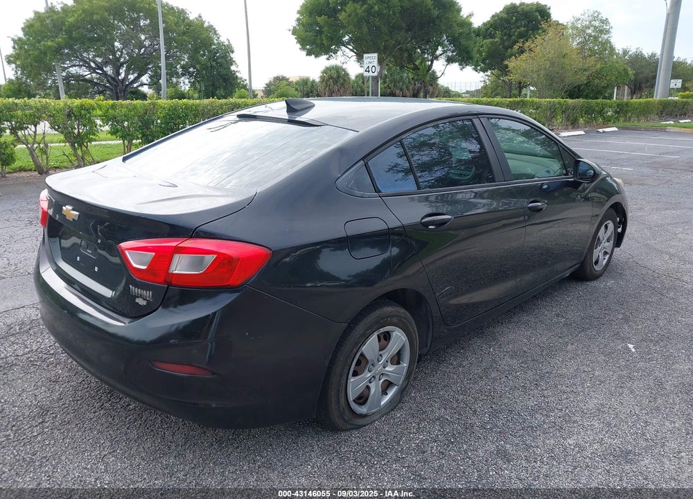 2017 CHEVROLET CRUZE VIN: 1G1BC5SM6H7192534