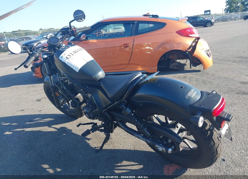 2023 HONDA CMX300 VIN: MLHNC5300P5601893