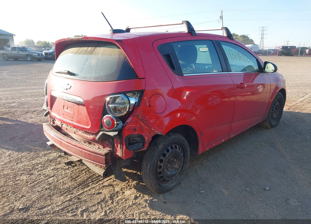 2015 CHEVROLET SONIC VIN: 1G1JH6SB6F4101231