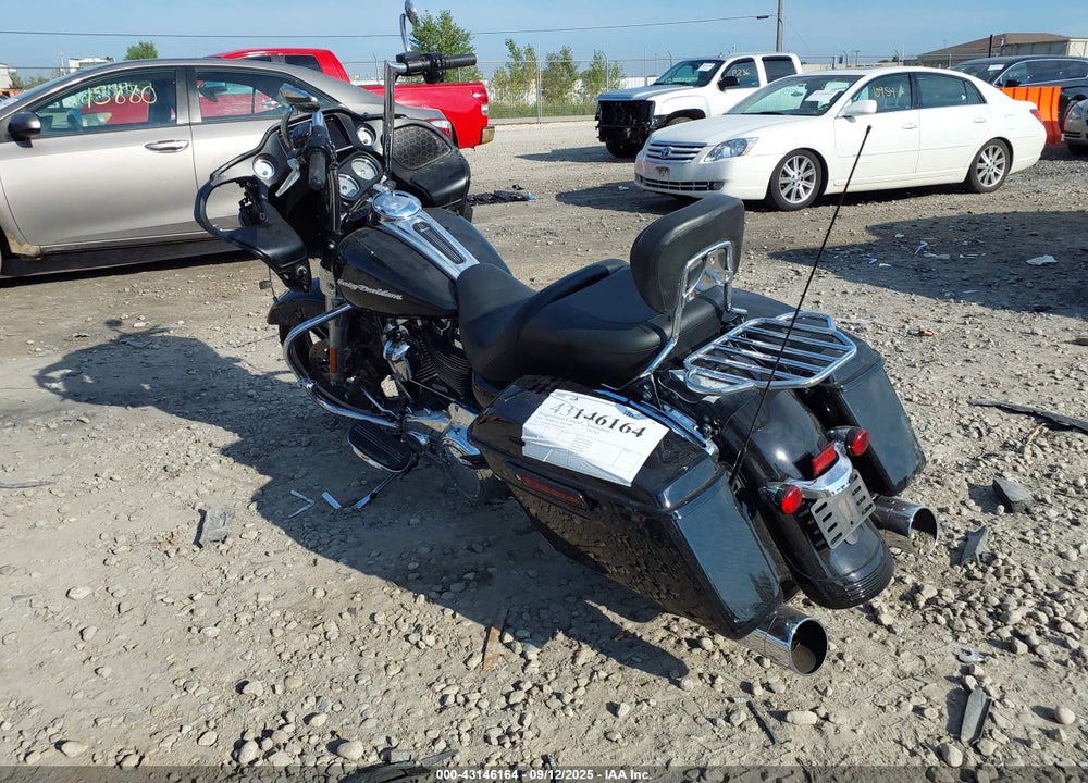 2019 HARLEY-DAVIDSON FLTRX VIN: 1HD1KHC19KB642336