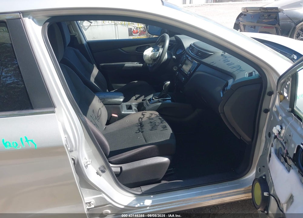 2021 NISSAN ROGUE SPORT VIN: JN1BJ1AW4MW423622