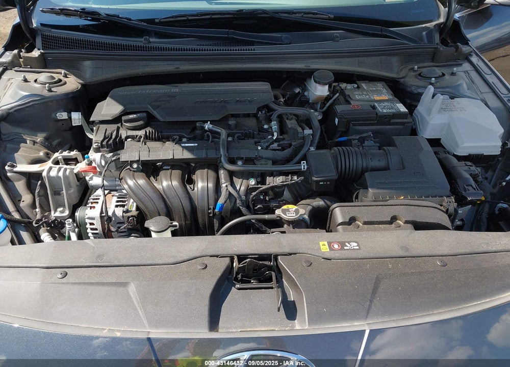 2021 HYUNDAI ELANTRA VIN: 5NPLN4AG0MH026043