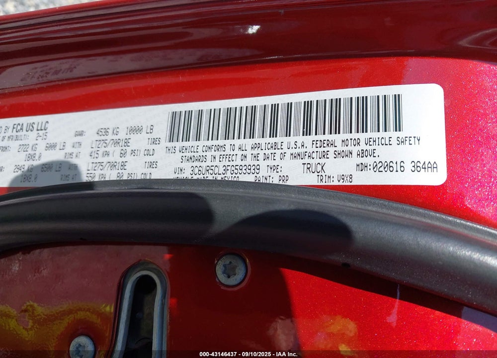 2015 RAM 2500 TRADESMAN VIN: 3C6UR5CL3FG593939