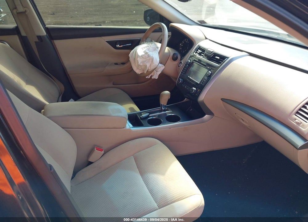 2015 NISSAN ALTIMA VIN: 1N4AL3AP1FC147319