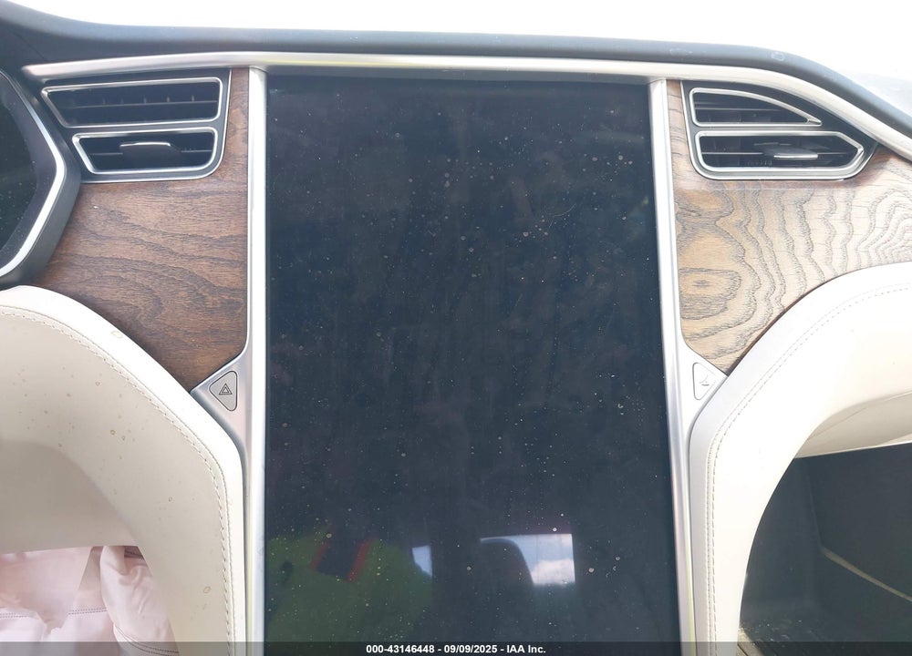 2017 TESLA MODEL S VIN: 5YJSA1E28HF216259