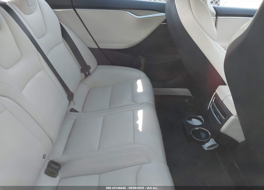 2017 TESLA MODEL S VIN: 5YJSA1E28HF216259
