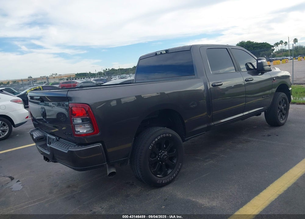 2024 RAM 2500 BIG HORN 4X4 6'4 BOX VIN: 3C6UR5DL2RG330991