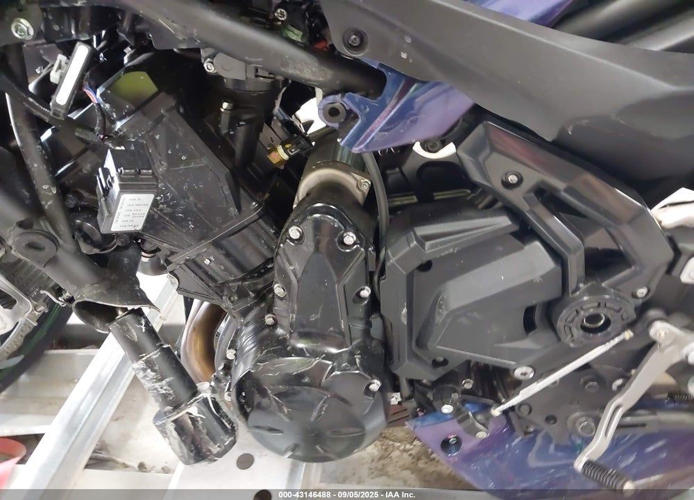 2025 KAWASAKI EX650 VIN: ML5EXER11SDAE3096