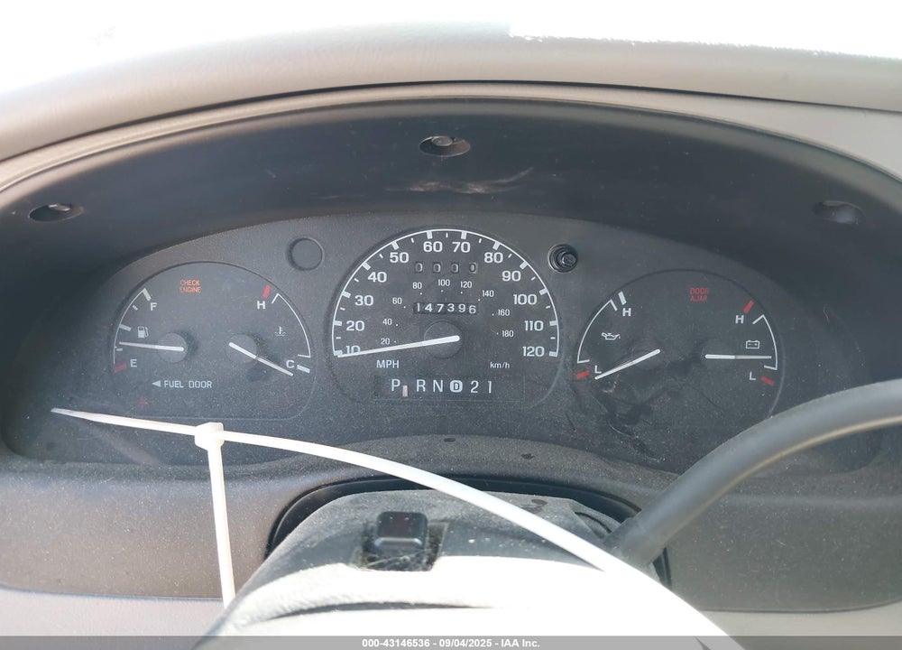 2000 FORD RANGER XL/XLT VIN: 1FTYR14V4YTB25808