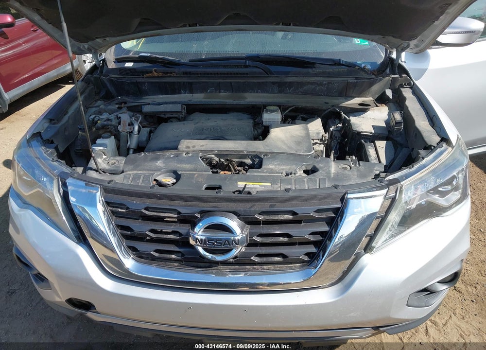 2017 NISSAN PATHFINDER VIN: 5N1DR2MM5HC624625