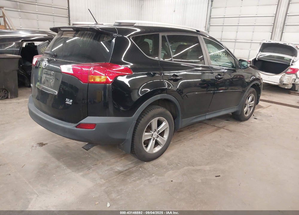 2015 TOYOTA RAV4 VIN: 2T3RFREV0FW375891