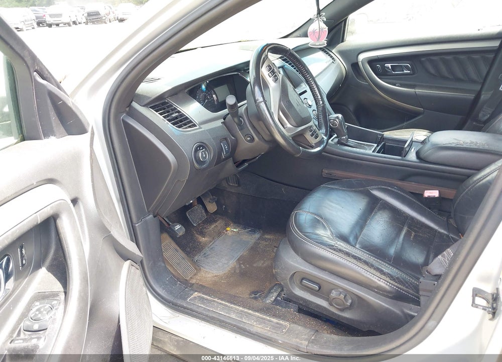 2013 FORD TAURUS SEL VIN: 1FAHP2E84DG102607