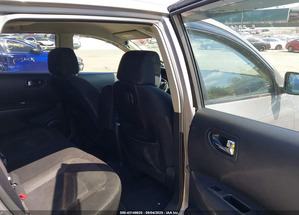 2011 NISSAN ROGUE VIN: JN8AS5MV1BW265581