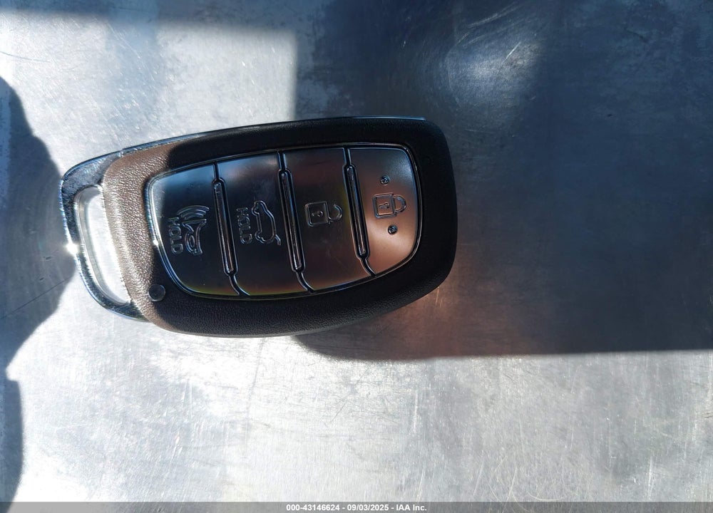 2019 HYUNDAI IONIQ HYBRID VIN: KMHC75LD7KU108045