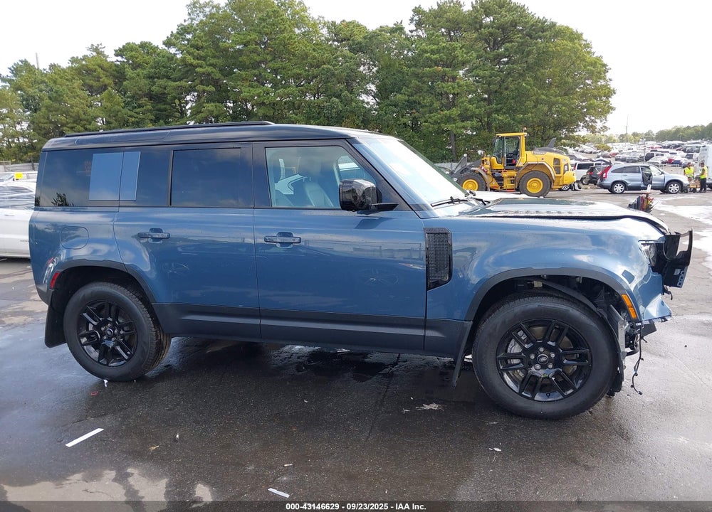 2025 LAND ROVER DEFENDER VIN: SALEJ7EU6S2383479